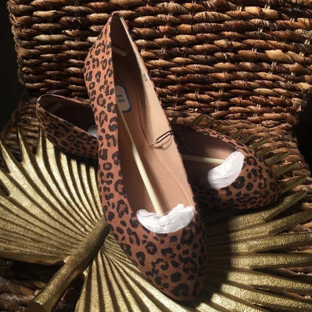 Time and Tru cheetah flat
